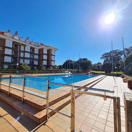Noja. Piso En Noja A 5 Minutos De La Playa De Ris Apartment Exterior photo